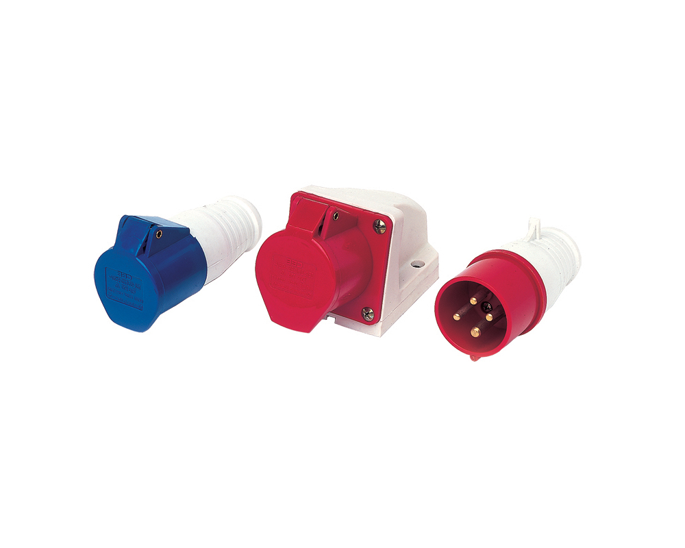 [028-704] Red 16amp 3P+E Panel Socket